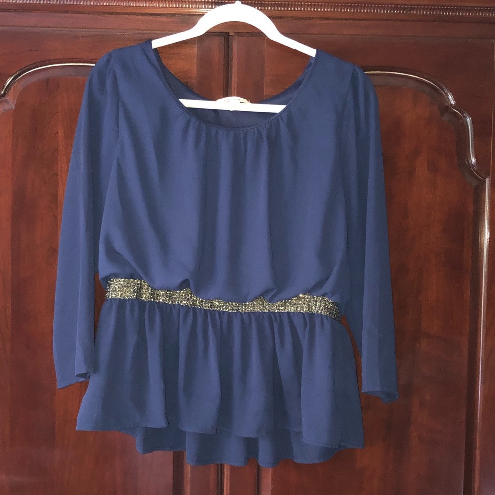 FRANCESCA’S Miami women’s large navy blouse